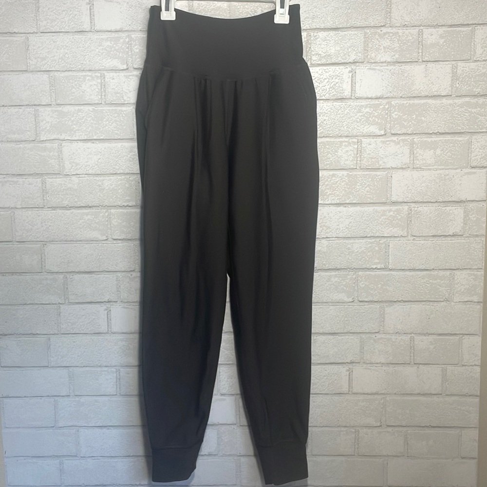 Old Navy Active- high rise joggers